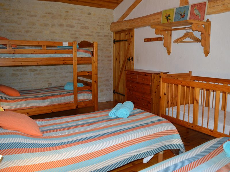 Bedroom with 4 single beds