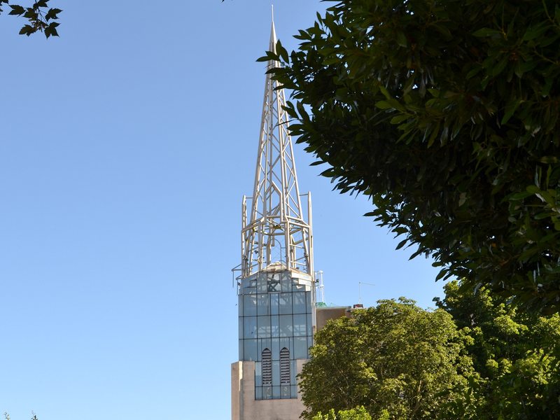 Le clocher de léglise Notre Dame des Marais