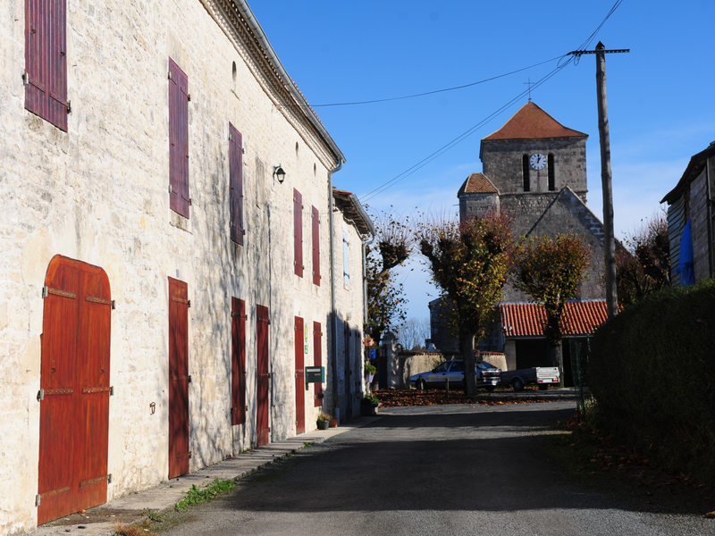 Village de Saint Saturnin du Bois