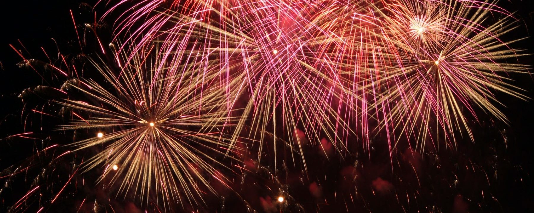 fireworks-festivities-event-10pexels-aspect-ratio-2000-800