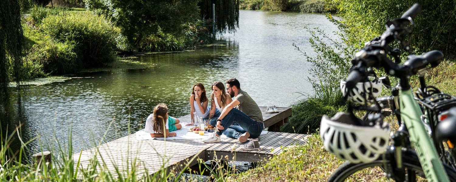 gouter_8-canal-du-mignon-bazoin-17-la-ronde-aspect-ratio-2000-800