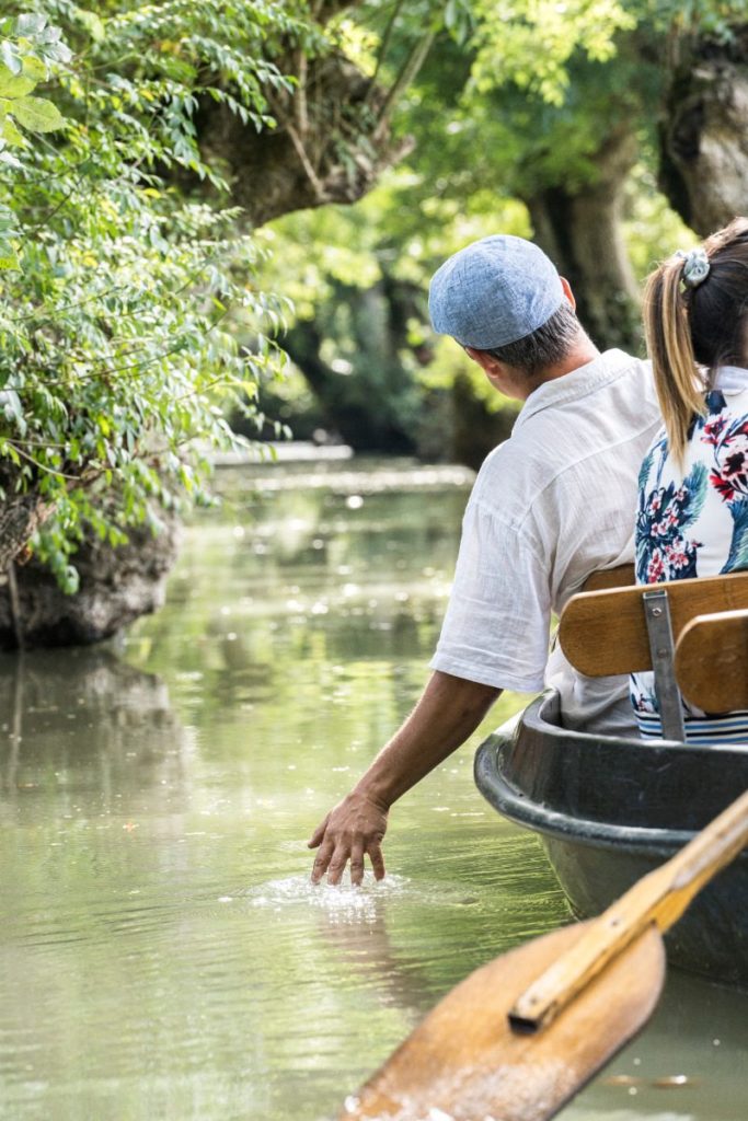 Barque dans le Marais Poitevin