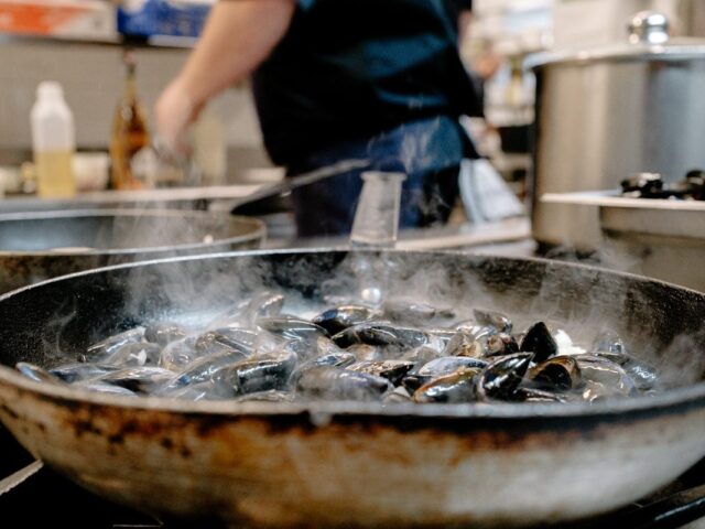 moulesstudiothomasbonnin-table-d_as-aspect-ratio-600-450